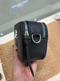 کیف جاکوبز با طراحی مینیمال و جذاب